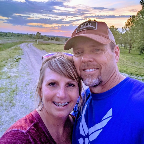 Meet your Posher, Shelley - Picture 2 of 2